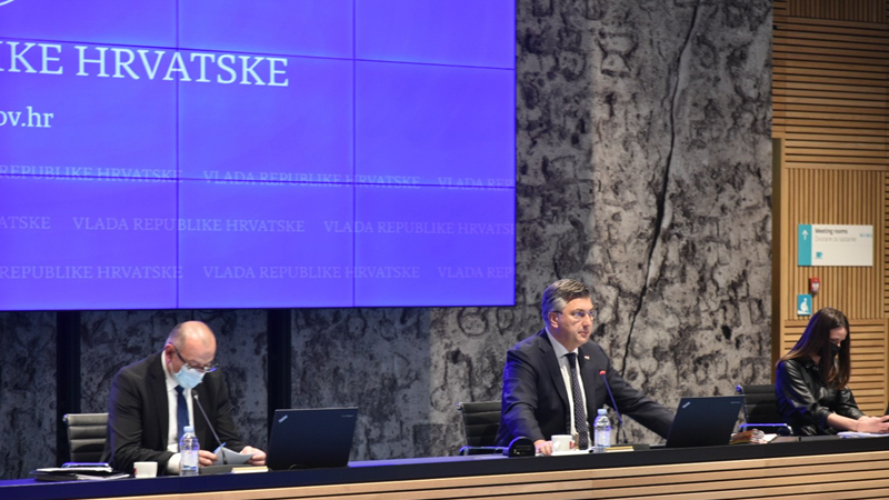 Omikron je mnogo zarazniji od prethodnih sojeva virusa. Temeljna zaštita: Cijepljenje i poštivanje mjera!